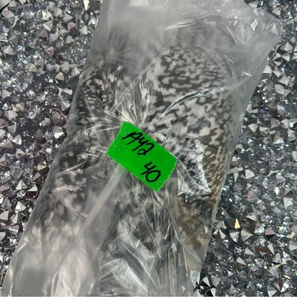 BCBGMaxAzria shirt tip dotted swirls Black and White Swirl Long Sleeve Top - Picture 10 of 10